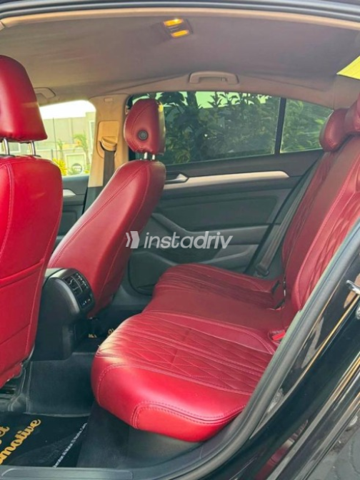 Volkswagen Passat 2018 White Automatic Used for Sale in Greater Cairo ( Cairo + Giza) - 4