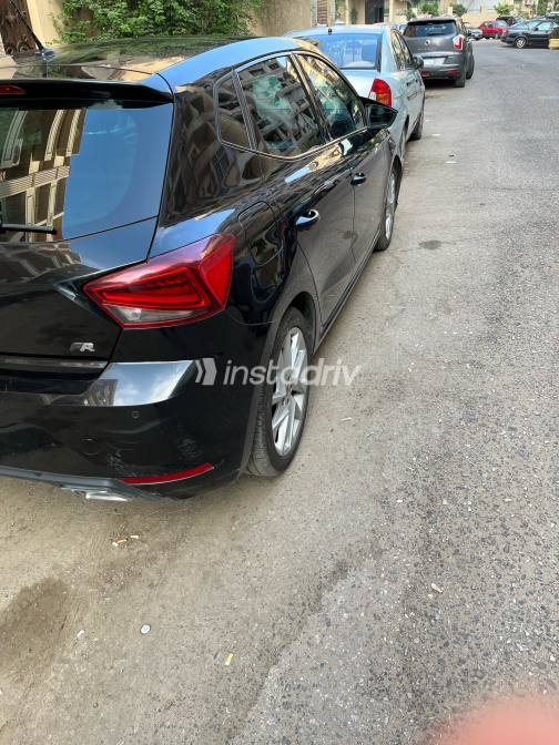 Seat Ibiza 2022 Black Automatic Used for Sale in Greater Cairo ( Cairo + Giza) - 3