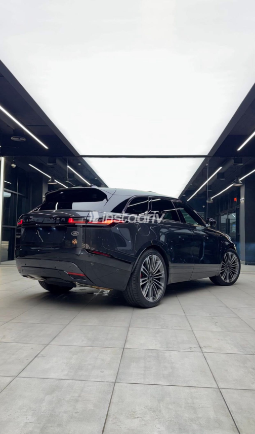 Land Rover Velar 2024 Gray Automatic Used for Sale in Greater Cairo ( Cairo + Giza) - 3