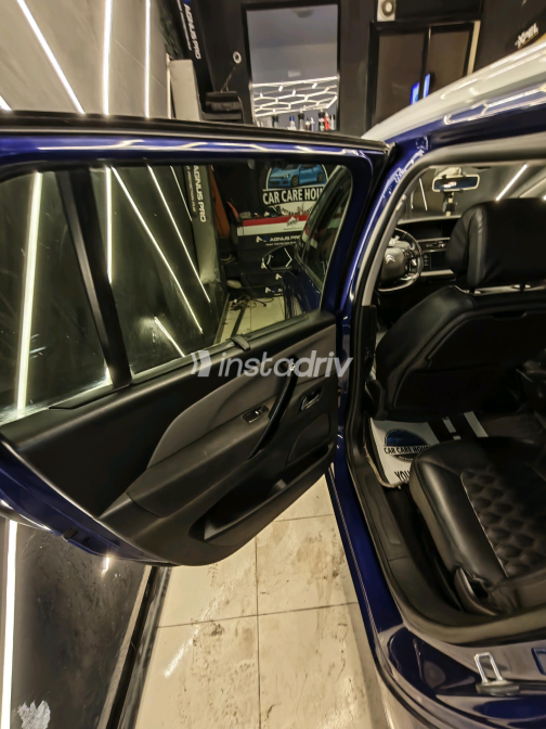 Citroën C4 Grand Picasso 2019 Blue Automatic Used for Sale in Greater Cairo ( Cairo + Giza) - 10