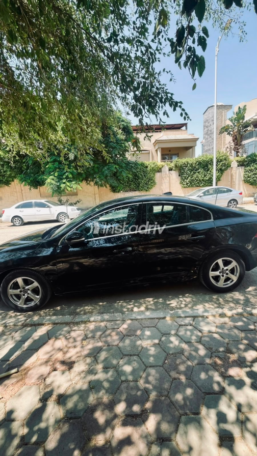 Volvo S60 2018 Black Automatic Used for Sale in Greater Cairo ( Cairo + Giza) - 8