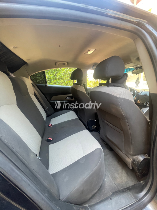 Chevrolet Cruze 2013 Black Automatic Used for Sale in Greater Cairo ( Cairo + Giza) - 3
