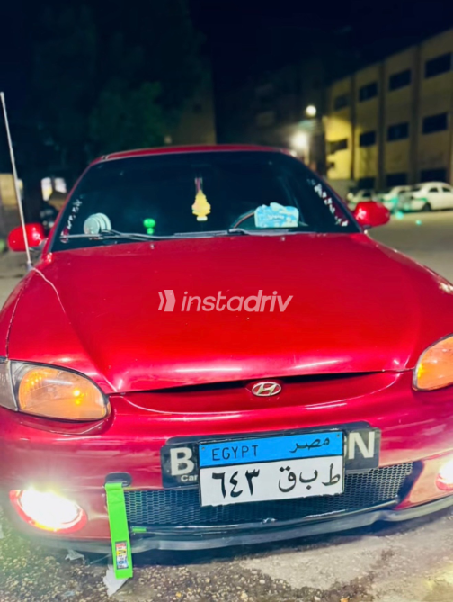 Hyundai Accent 1999 White Manual Used for Sale in Greater Cairo ( Cairo + Giza) - 1