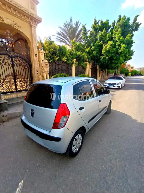 Hyundai I10 2008 Silver Manual Used for Sale in Greater Cairo ( Cairo + Giza) - 3