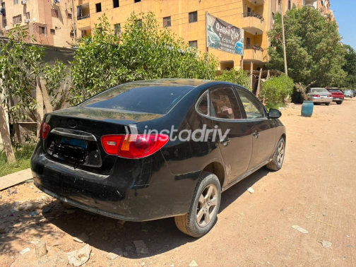 Hyundai Elantra 2010 Black Automatic Used for Sale in Greater Cairo ( Cairo + Giza) - 1