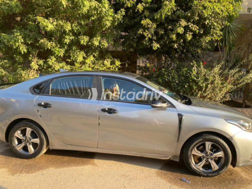 Kia Grand Cerato 2021 Dark Gray Automatic Used for Sale in Cairo - 3