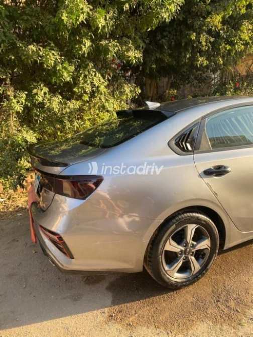 Kia Grand Cerato 2021 Dark Gray Automatic Used for Sale in Cairo - 4