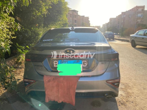 Kia Grand Cerato 2021 Dark Gray Automatic Used for Sale in Cairo - 5