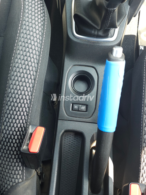 Renault Duster 2019 White Automatic Used for Sale in Greater Cairo ( Cairo + Giza) - 3