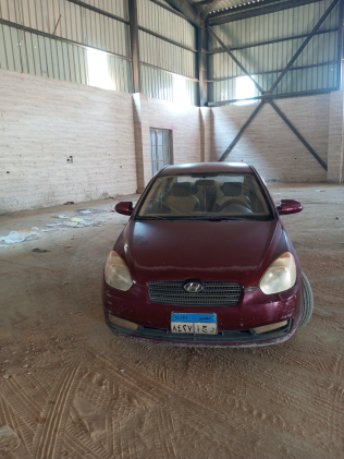 Hyundai Accent 2010 White Automatic Used for Sale in Greater Cairo ( Cairo + Giza)