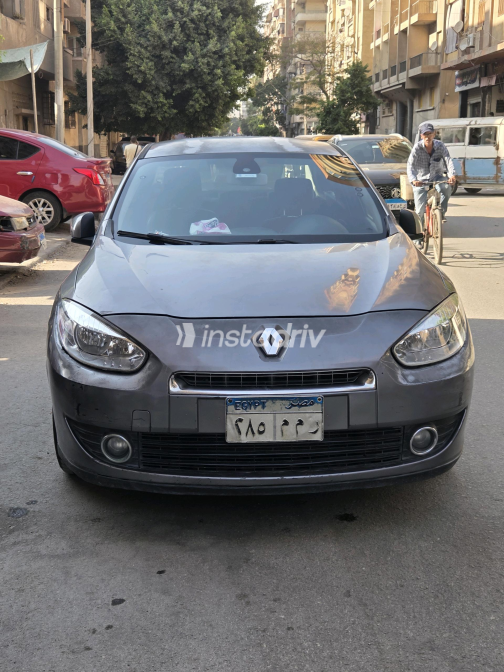 Renault Fluence 2012 Dark Gray Automatic Used for Sale in Greater Cairo ( Cairo + Giza) - 3