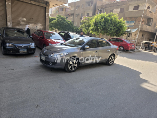 Renault Fluence 2012 Dark Gray Automatic Used for Sale in Greater Cairo ( Cairo + Giza) - 7