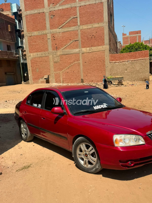 Hyundai Avante 2006 Red Automatic Used for Sale in Greater Cairo ( Cairo + Giza) - 6