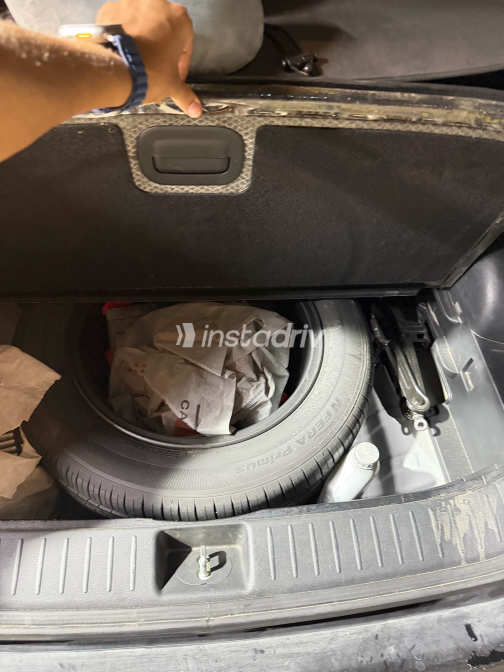 Kia Sportage 2024 Blue Automatic Used for Sale in Greater Cairo ( Cairo + Giza) - 8