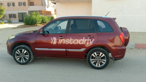 Chery Tiggo 2020 Red Automatic Used for Sale in Greater Cairo ( Cairo + Giza) - 5