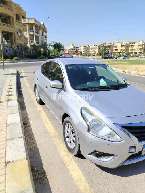 Nissan Sunny 2022 Silver Automatic Used for Sale in Greater Cairo ( Cairo + Giza) - 2