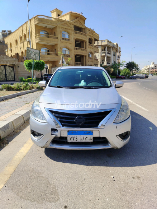 Nissan Sunny 2022 Silver Automatic Used for Sale in Greater Cairo ( Cairo + Giza) - 4