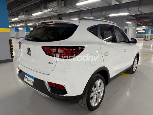 MG ZS 2022 White Automatic Used for Sale in Greater Cairo ( Cairo + Giza) - 4
