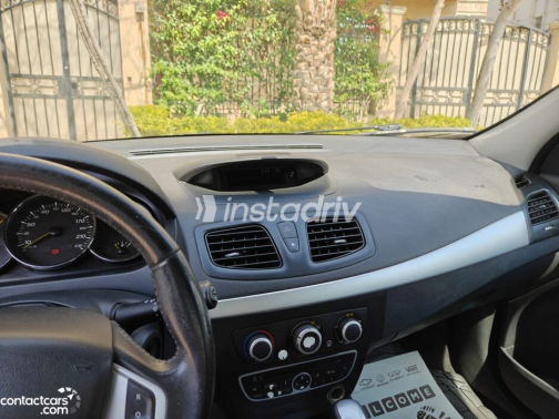 Renault Fluence 2013 Black Automatic Used for Sale in Greater Cairo ( Cairo + Giza) - 4