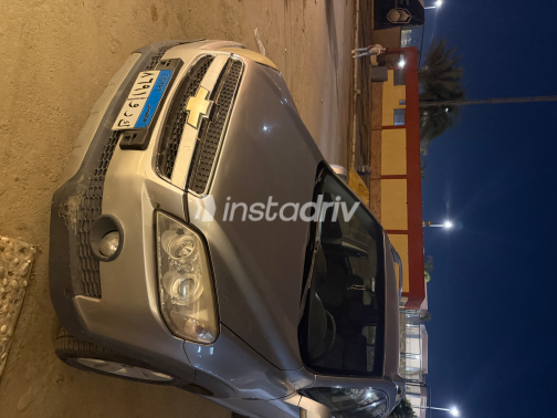 Chevrolet Captiva 2011 Silver Automatic Used for Sale in Greater Cairo ( Cairo + Giza) - 1