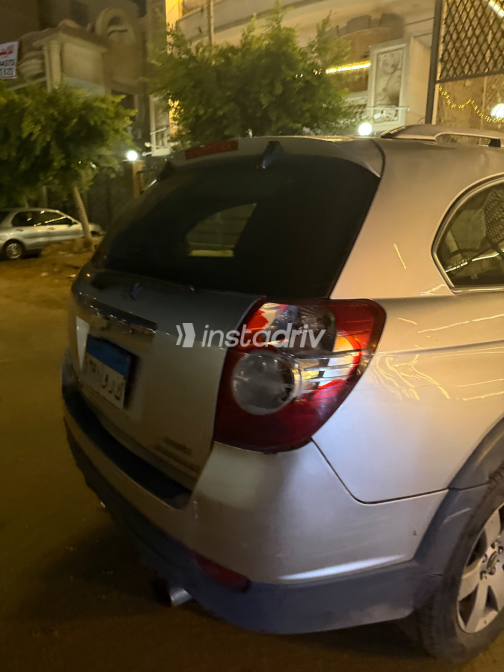 Chevrolet Captiva 2011 Silver Automatic Used for Sale in Greater Cairo ( Cairo + Giza) - 7