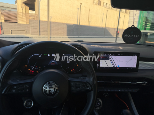Alfa Romeo Tonale 2024 Blue Automatic Used for Sale in Greater Cairo ( Cairo + Giza) - 5