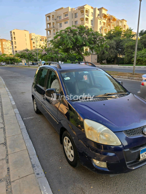 Hyundai Matrix 2009 White Automatic Used for Sale in Greater Cairo ( Cairo + Giza) - 5
