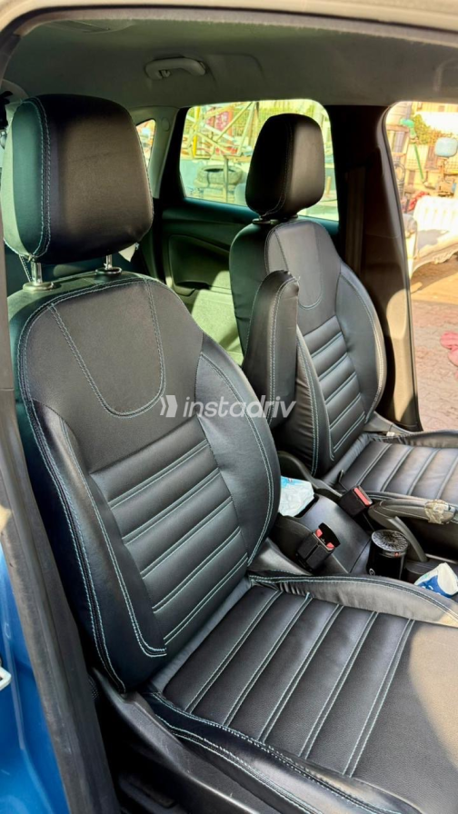 Opel Crossland 2019 Blue Automatic Used for Sale in Greater Cairo ( Cairo + Giza) - 2