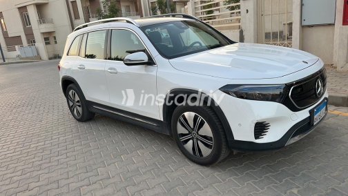 Mercedes EQB 260 2023 White Automatic Used for Sale in Greater Cairo ( Cairo + Giza) - 4