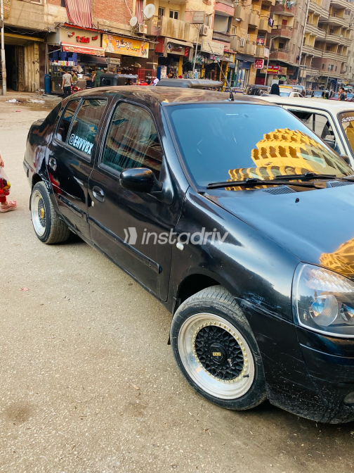 Renault Clio 2003 Black Manual Used for Sale in Greater Cairo ( Cairo + Giza) - 3