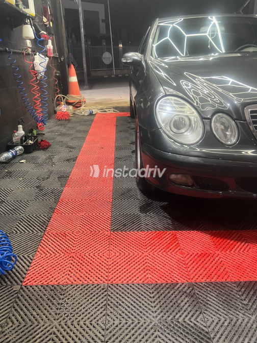 Mercedes E 240 2003 Dark Gray Automatic Used for Sale in Greater Cairo ( Cairo + Giza) - 4