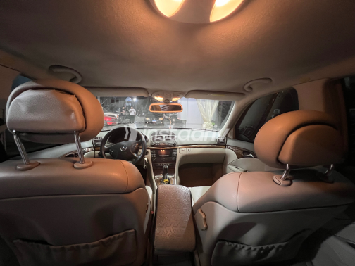 Mercedes E 240 2003 Dark Gray Automatic Used for Sale in Greater Cairo ( Cairo + Giza) - 6