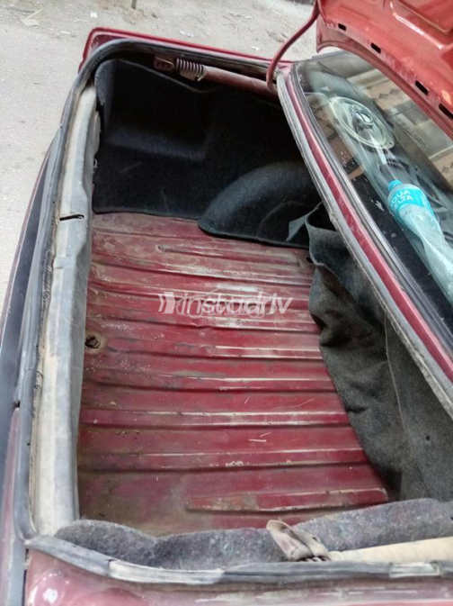 Peugeot 405 1990 Red Manual Used for Sale in Greater Cairo ( Cairo + Giza) - 2