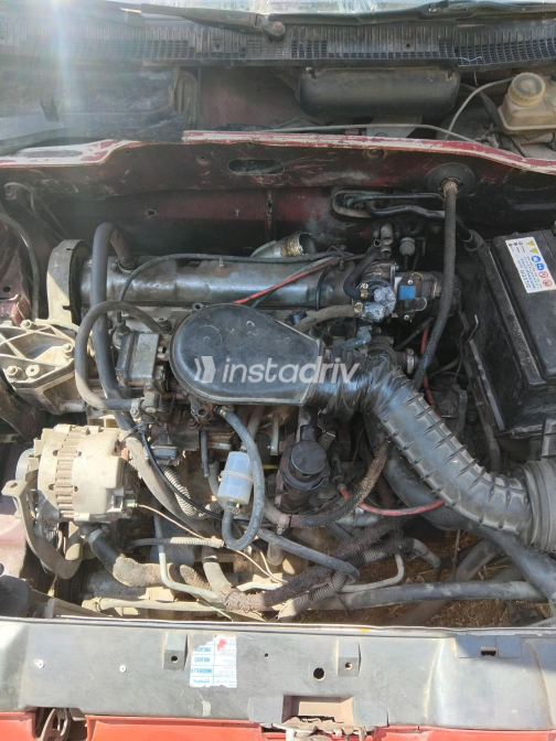 Peugeot 405 1990 Red Manual Used for Sale in Greater Cairo ( Cairo + Giza) - 7