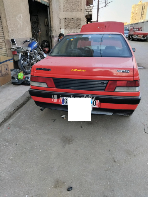 Peugeot 405 1990 Red Manual Used for Sale in Greater Cairo ( Cairo + Giza) - 8