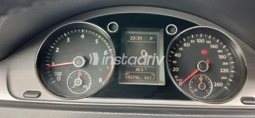 Volkswagen Passat 2011 Silver Automatic Used for Sale in Cairo - 3