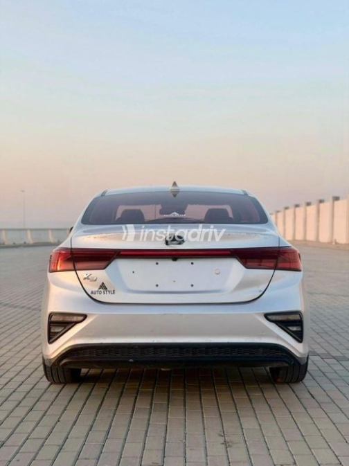 Kia Cerato 2019 Silver Automatic Used for Sale in Nasr city - 2