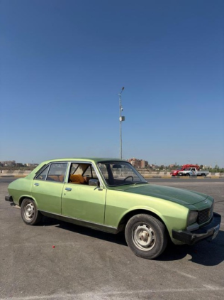 Peugeot 504 1977 Green Automatic Used for Sale in Kafr el-Sheikh