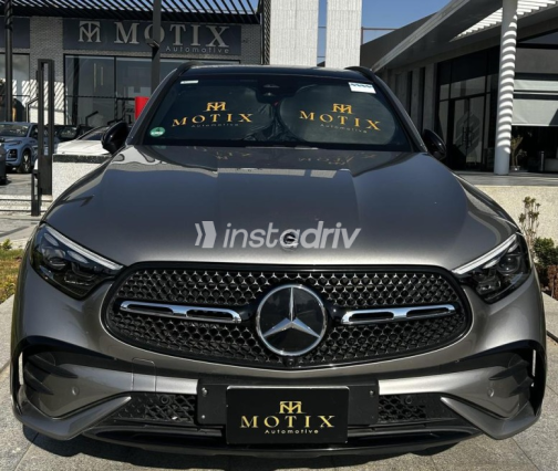 Mercedes GLC 300 2023 Silver Automatic Used for Sale in Cairo - 3