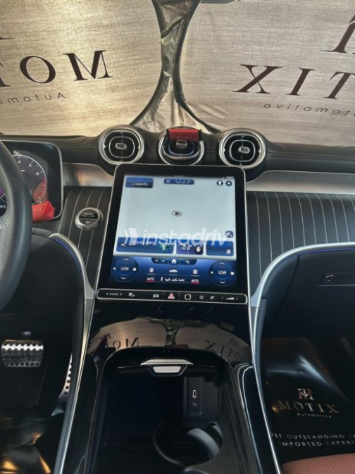 Mercedes GLC 300 2023 Silver Automatic Used for Sale in Cairo - 7