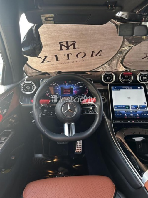 Mercedes GLC 300 2023 Silver Automatic Used for Sale in Cairo - 8