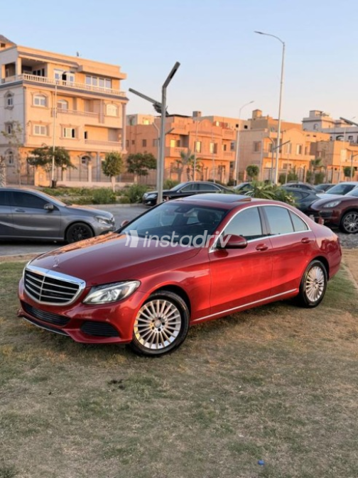 Mercedes C 180 2017 Red Automatic Used for Sale in Sheikh Zayed City - 2