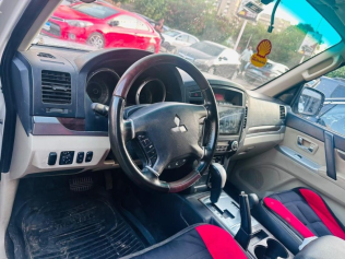 Mitsubishi Pajero 2014 White Automatic Used for Sale in Cairo
