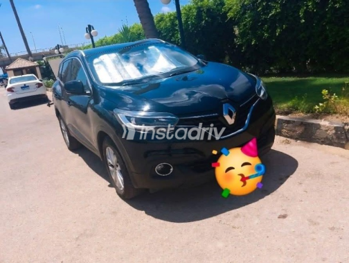 Renault Kadjar 2017 Black Automatic Used for Sale in Alexandria - 4