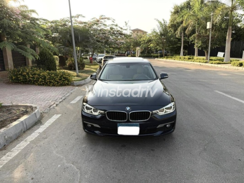 BMW 320 2018 Black Automatic Used for Sale in Cairo - 1