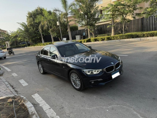 BMW 320 2018 Black Automatic Used for Sale in Cairo - 3