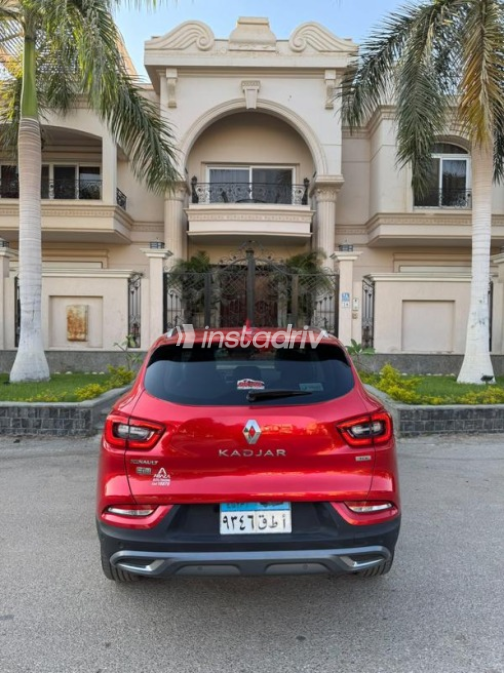 Renault Kadjar 2021 Dark Red Automatic Used for Sale in Cairo - 6