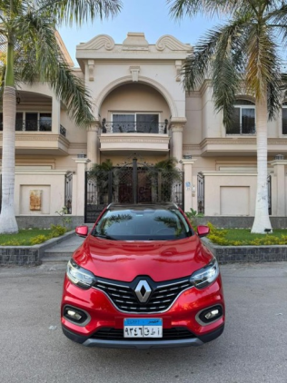 Renault Kadjar 2021 Dark Red Automatic Used for Sale in Cairo