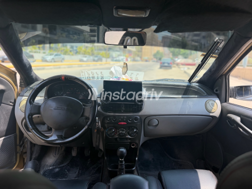 Fiat Punto 2000 Gold Manual Used for Sale in Greater Cairo ( Cairo + Giza) - 2