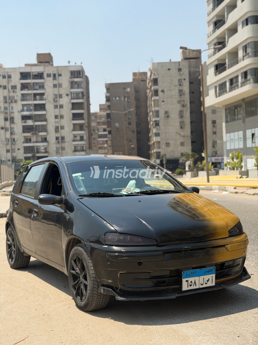 Fiat Punto 2000 Gold Manual Used for Sale in Greater Cairo ( Cairo + Giza) - 4